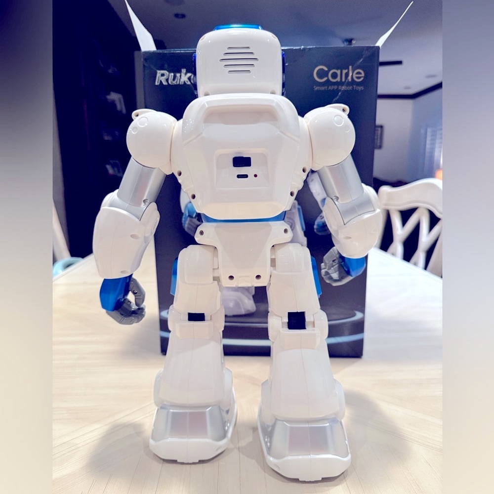Ruko RC Smart Robot with Voice Control - – Programmable Interactive - Picture 7 of 16